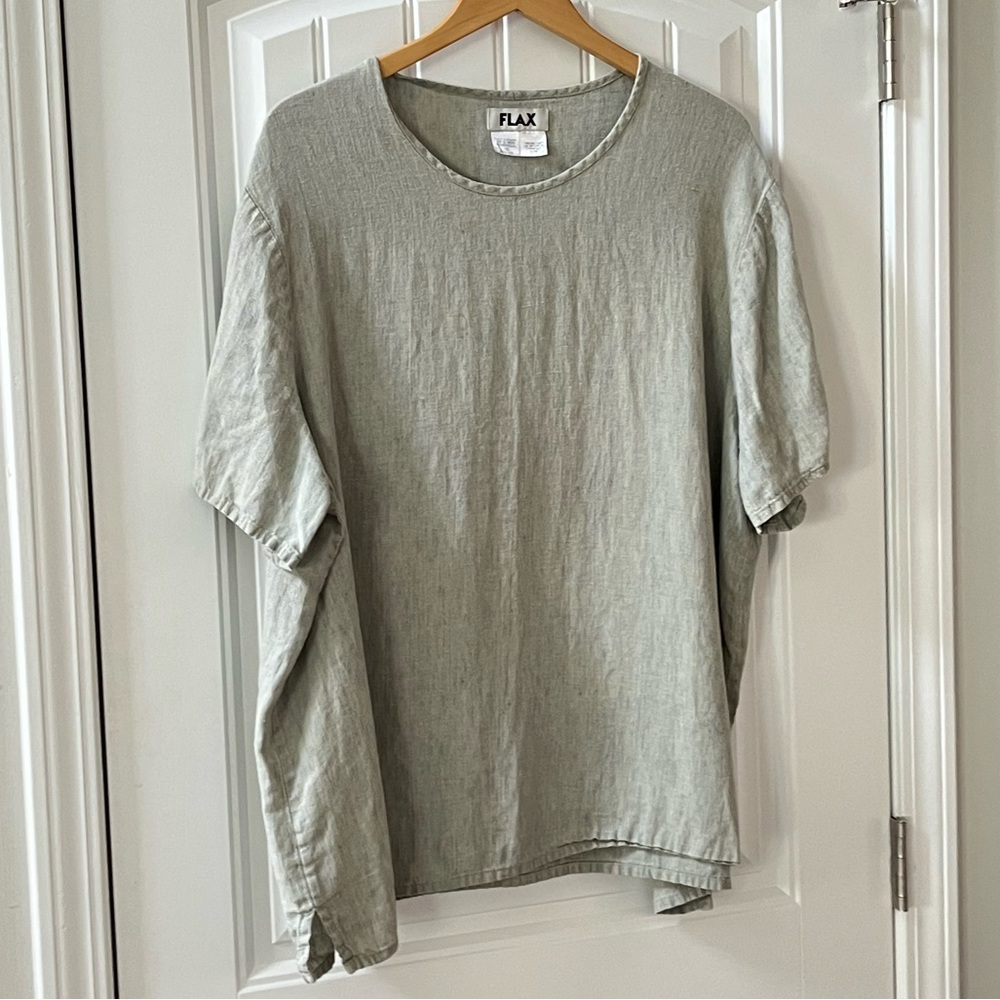 Flax Women’s Light Green/Cream Linen Short Sleeve Shirt Size 1G (US 18-20)